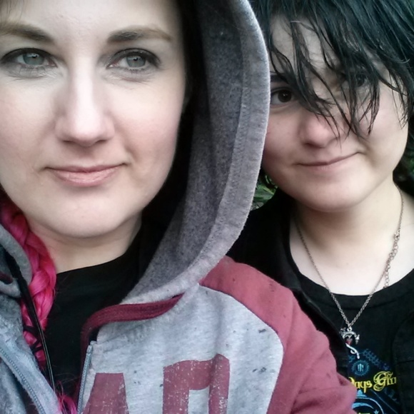 Meet your Posher, Keri - Picture 3 of 6